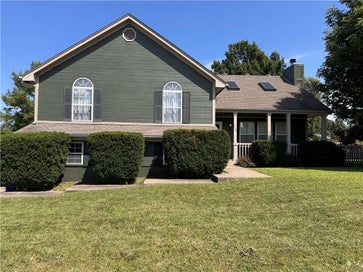 1333 NE Grand Avenue Lee's Summit MO 64086