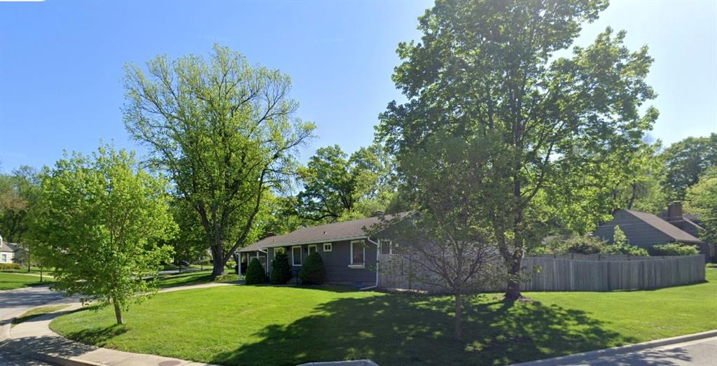 3209 W 72nd Street