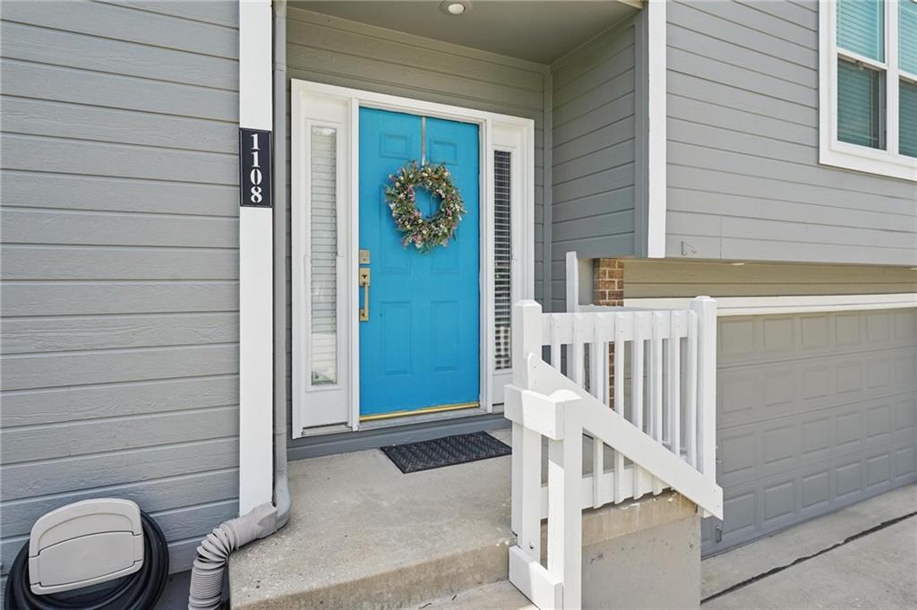 1108 NE Woodbury Court