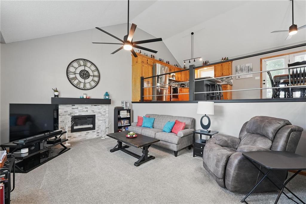 1108 NE Woodbury Court