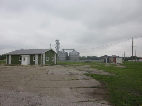 MLS: 2488731