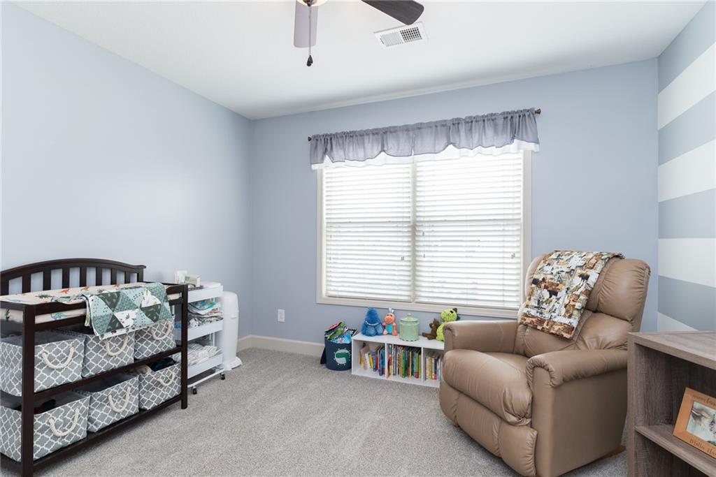 Kansas City, Missouri 64146, United States, 3 Bedrooms Bedrooms, ,3 BathroomsBathrooms,Residential,Active,145963