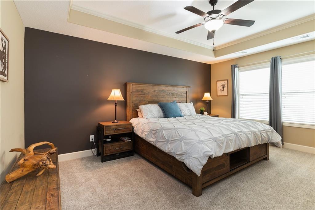 Kansas City, Missouri 64146, United States, 3 Bedrooms Bedrooms, ,3 BathroomsBathrooms,Residential,Active,145963