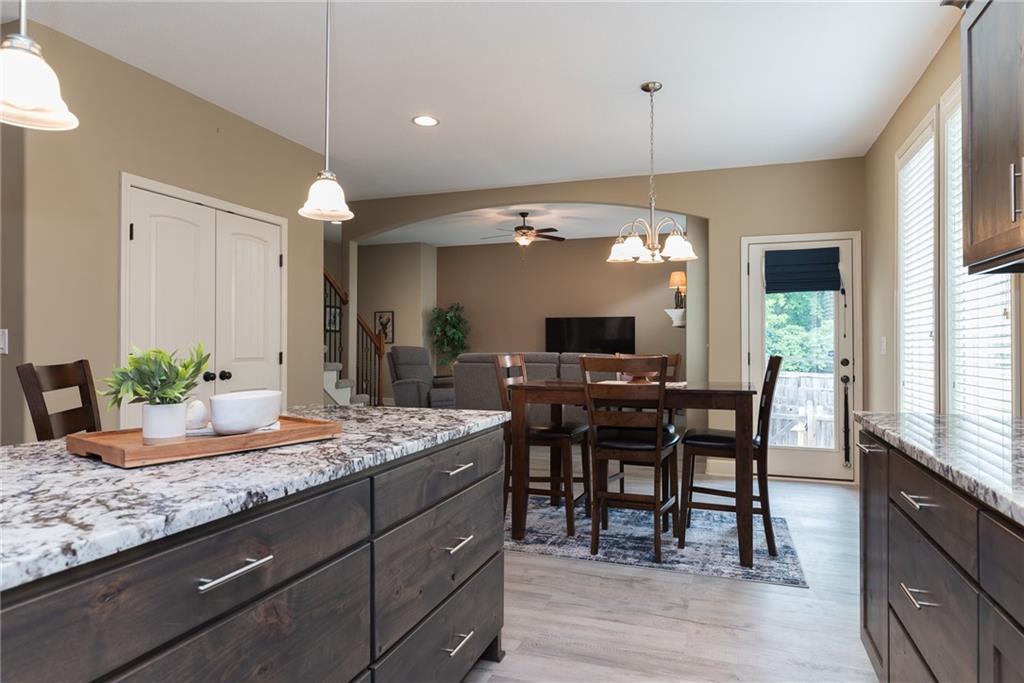 Kansas City, Missouri 64146, United States, 3 Bedrooms Bedrooms, ,3 BathroomsBathrooms,Residential,Active,145963