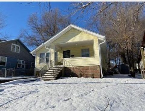 712 St Louis Avenue Excelsior Springs MO 64024