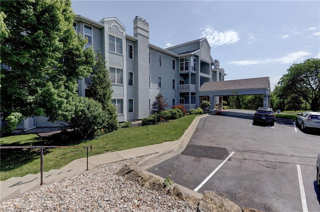 Independence, Missouri 64055, United States, 2 Bedrooms Bedrooms, ,2 BathroomsBathrooms,Residential,Contingent,141026 Independence, Missouri 64055, United States, 2 Bedrooms Bedrooms, ,2 BathroomsBathrooms,Residential,Contingent,141026