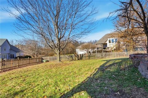 Tiny photo for 1829 White Tail Lane, Liberty, MO 64068 (MLS # 2597284)