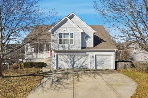 Tiny photo for 1829 White Tail Lane, Liberty, MO 64068 (MLS # 2597284)