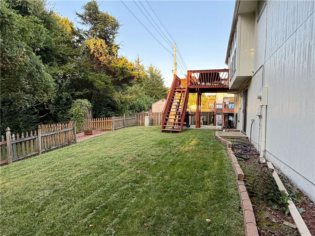 912 Village Street