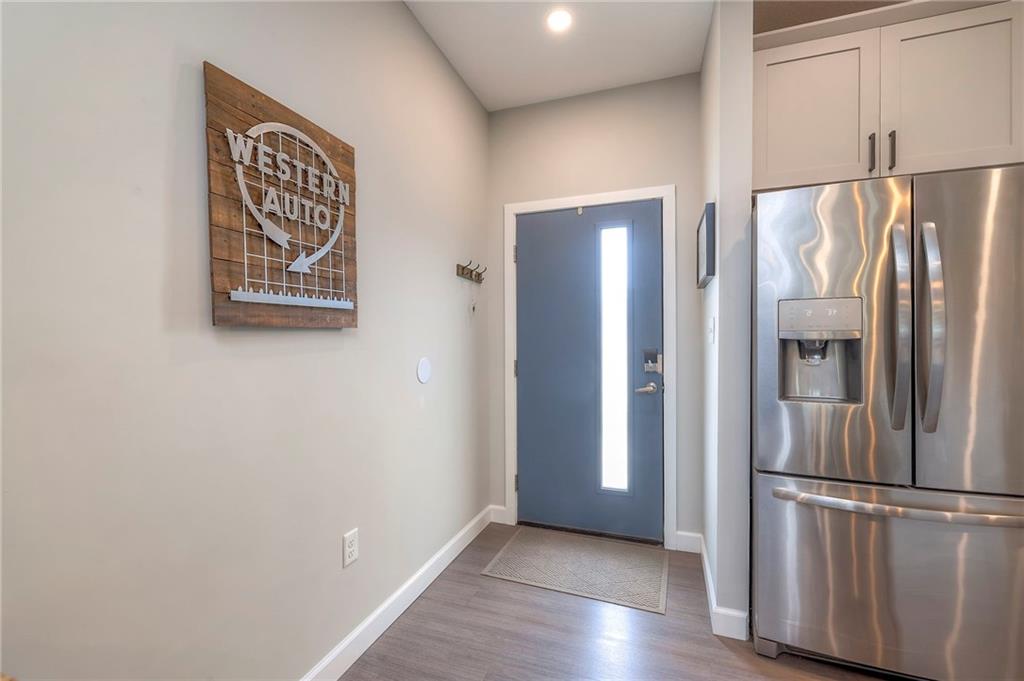 7616 Washington Street