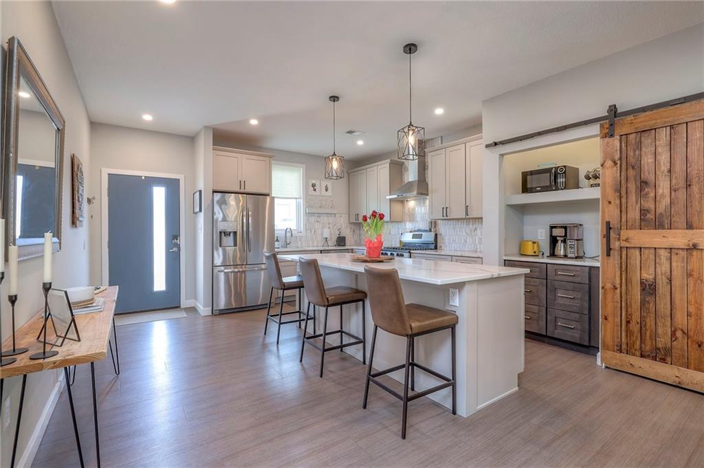 7616 Washington Street