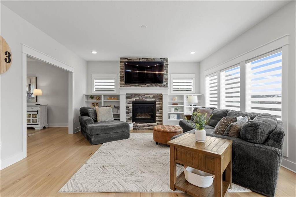 32258 W 165th Street