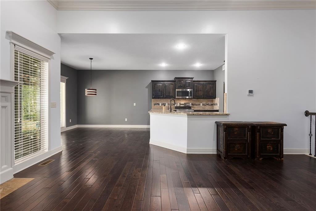 9315 N Belton Avenue