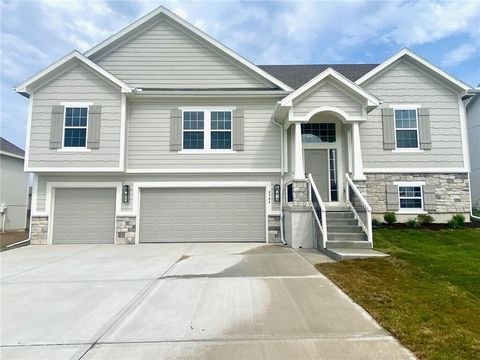 1018 Jasmine Drive, Liberty, MO 64068 - MLS#: 2538359