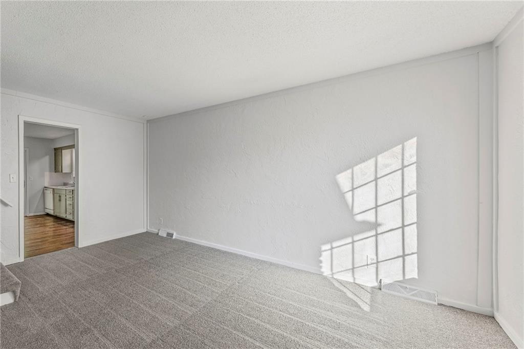 1431-33 E Penrose Lane