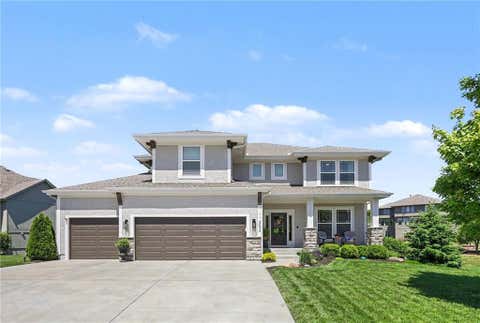 Photo of 11252 S Crestone Street, Olathe, KS 66061 (MLS # 2618356)