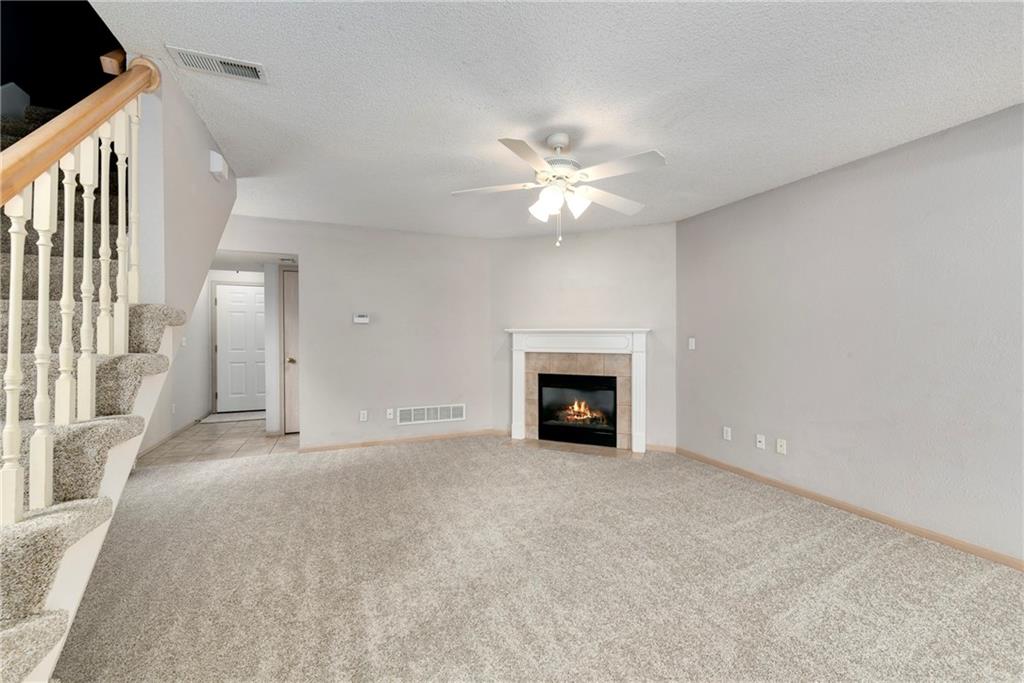 1327 SE Broadway Circle
