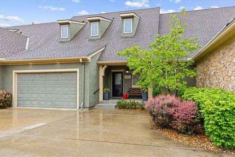 Photo of 14811 Meadow Lane, Leawood, KS 66224 (MLS # 2618760)