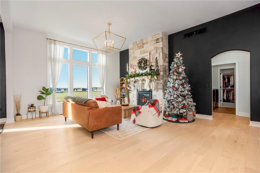 21123 W 186th Terrace