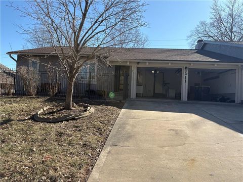 511 Woodbridge Lane, Kansas City, MO 64145 - #: 2533587