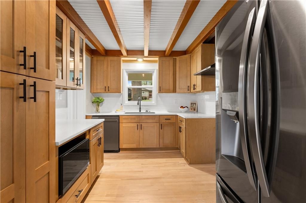 Photo of 4808 W 77th Terrace, Prairie Village, KS 66208 (MLS # 2614840)