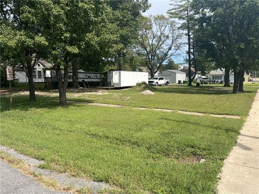 115 W 7TH ST, WELLSVILLE, KS 66092 - Image 5df784ca88a06f21d482c9d2b33329a2/112634178