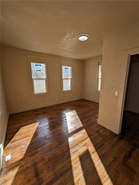 St Joseph, Missouri 64505, United States, 2 Bedrooms Bedrooms, ,1 BathroomBathrooms,Residential,Active,236496