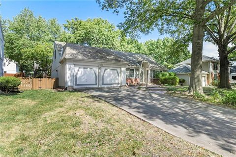 12022 W 100th Street, Lenexa, KS 66215 - MLS#: 2571085