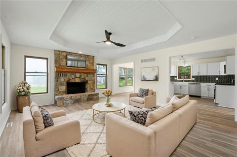 1636 NE Thames Drive, Lee\'s Summit, MO 64086 - MLS#: 2636023