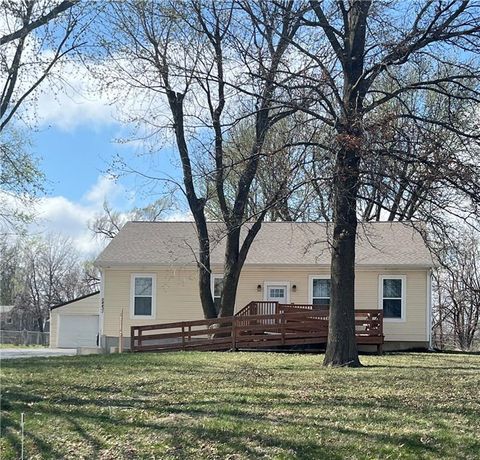 24431 139th Street, Leavenworth, KS 66048 - #: 2538035