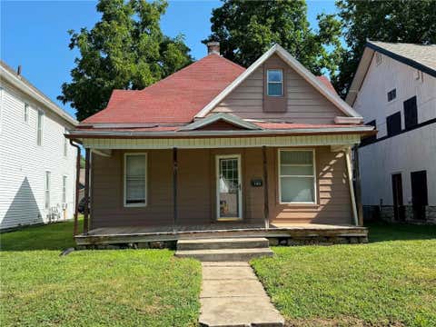 Photo of 528 Park Street, Excelsior Springs, MO 64024 (MLS # 2632151)