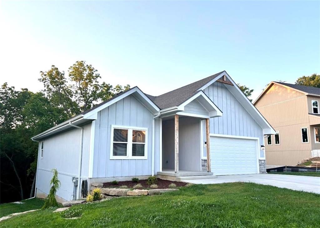 801 Colonial Drive