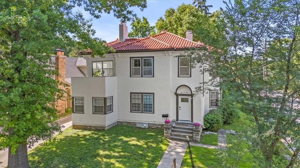 401 E 70th Street