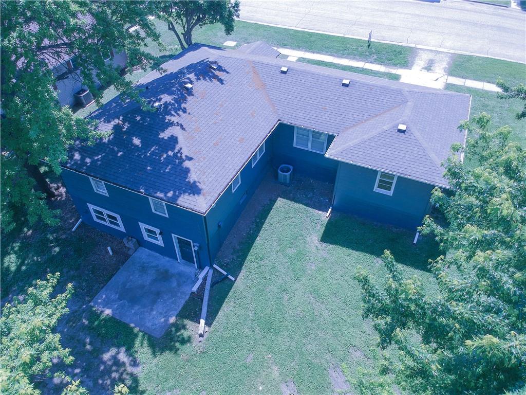 502 W Broadway Street