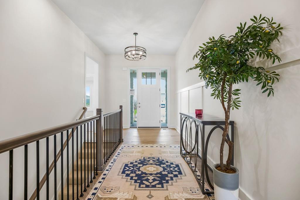 4102 W 158TH Terrace