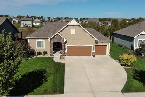 19008 189th Street Spring Hill KS 66083