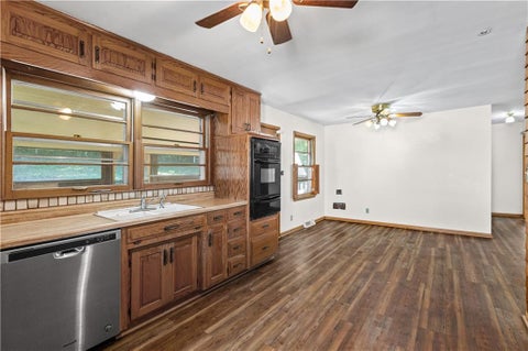 Tiny photo for 413 Maple Street, Liberty, MO 64068 (MLS # 2646258)