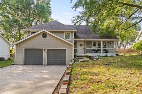 145 NW 100th Terrace, Kansas City, MO 64155 - #: 2578040