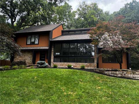 Photo of 12920 W 117th Street, Overland Park, KS 66210 (MLS # 2628759)