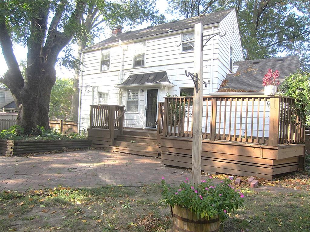 5233 Nall Avenue