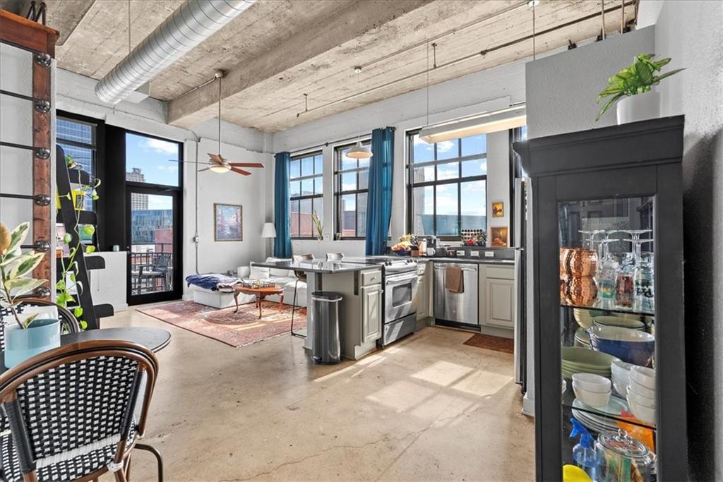 1535 Walnut Street 601