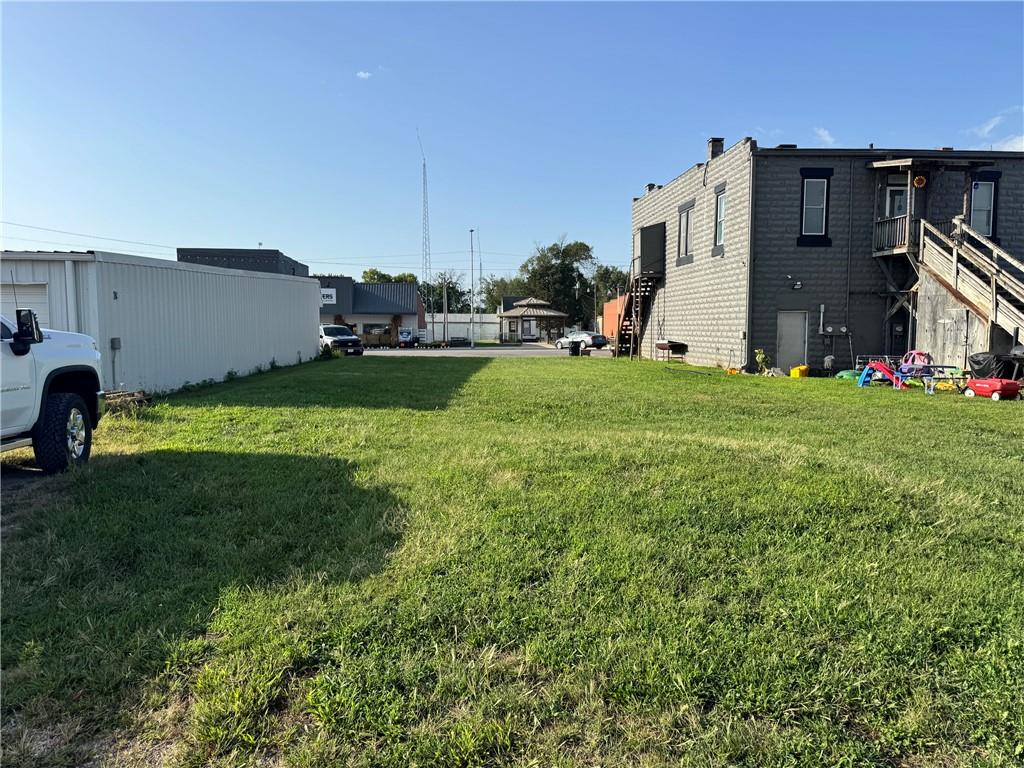119 & 121 E Main Street