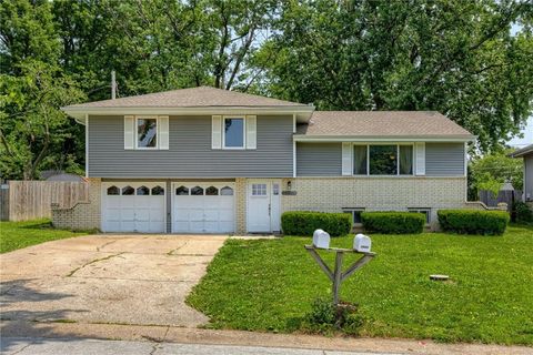 5829 N Denver Avenue Kansas City MO 64119
