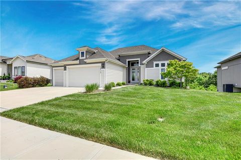 14713 Thousand Oaks Place Parkville MO 64152