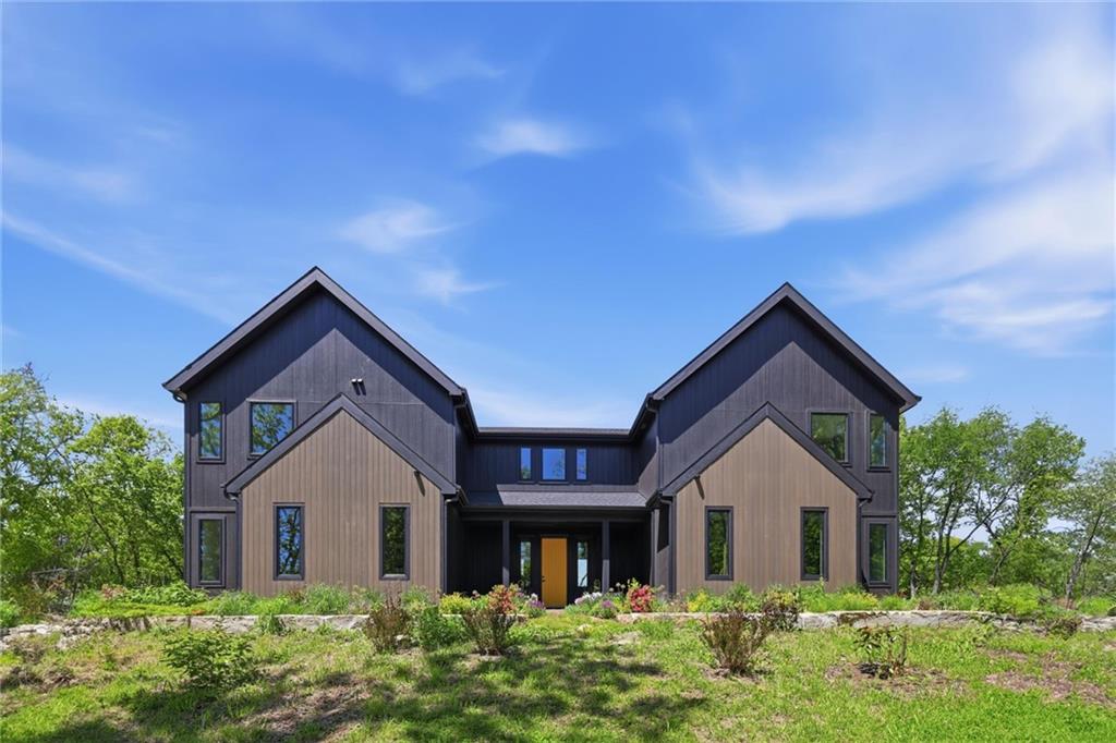 5540 N 107th Street