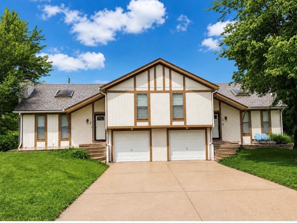 124 N Saxony Drive