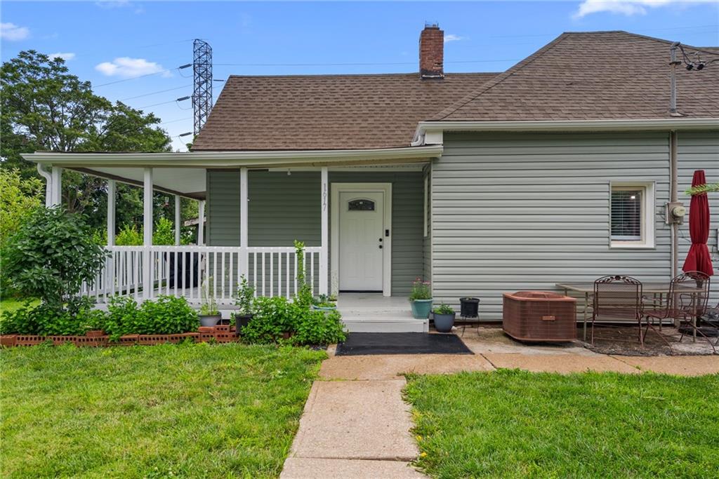 1617 METROPOLITAN Avenue