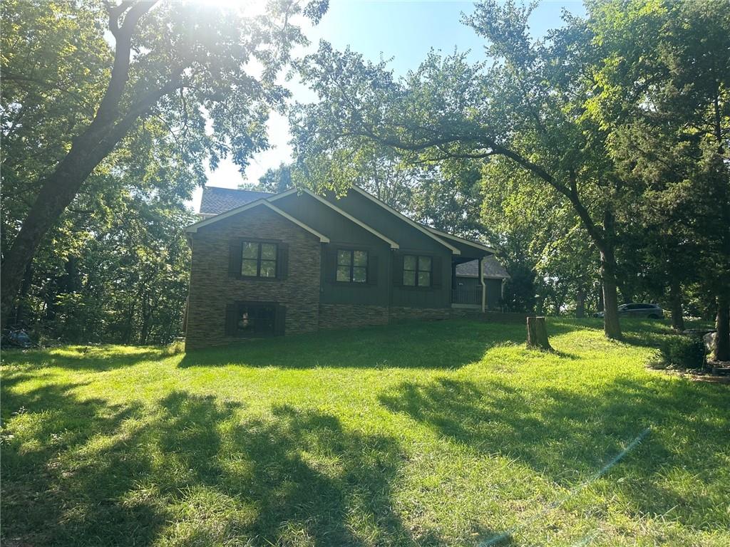 9000 Oak Country Lane