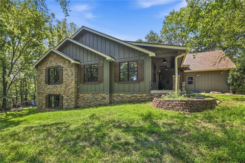 9000 Oak Country Lane, De Soto, KS 66018 - MLS#: 2630950