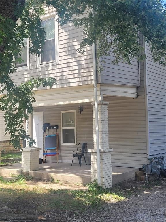 1708 metropolitian Avenue